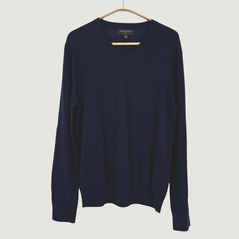 Banana Republic Mens Navy Blue 100% Merino Wool V-Neck Sweater Small 462570-01